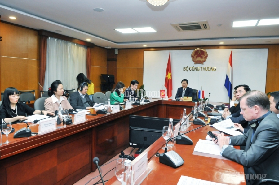 Toạ đàm trực tuyến giữa Bộ Trưởng Bộ Công Thương Việt Nam và Bộ Trưởng Kinh Tế tế đối ngoại và Hợp tác Phát triển Hà Lan