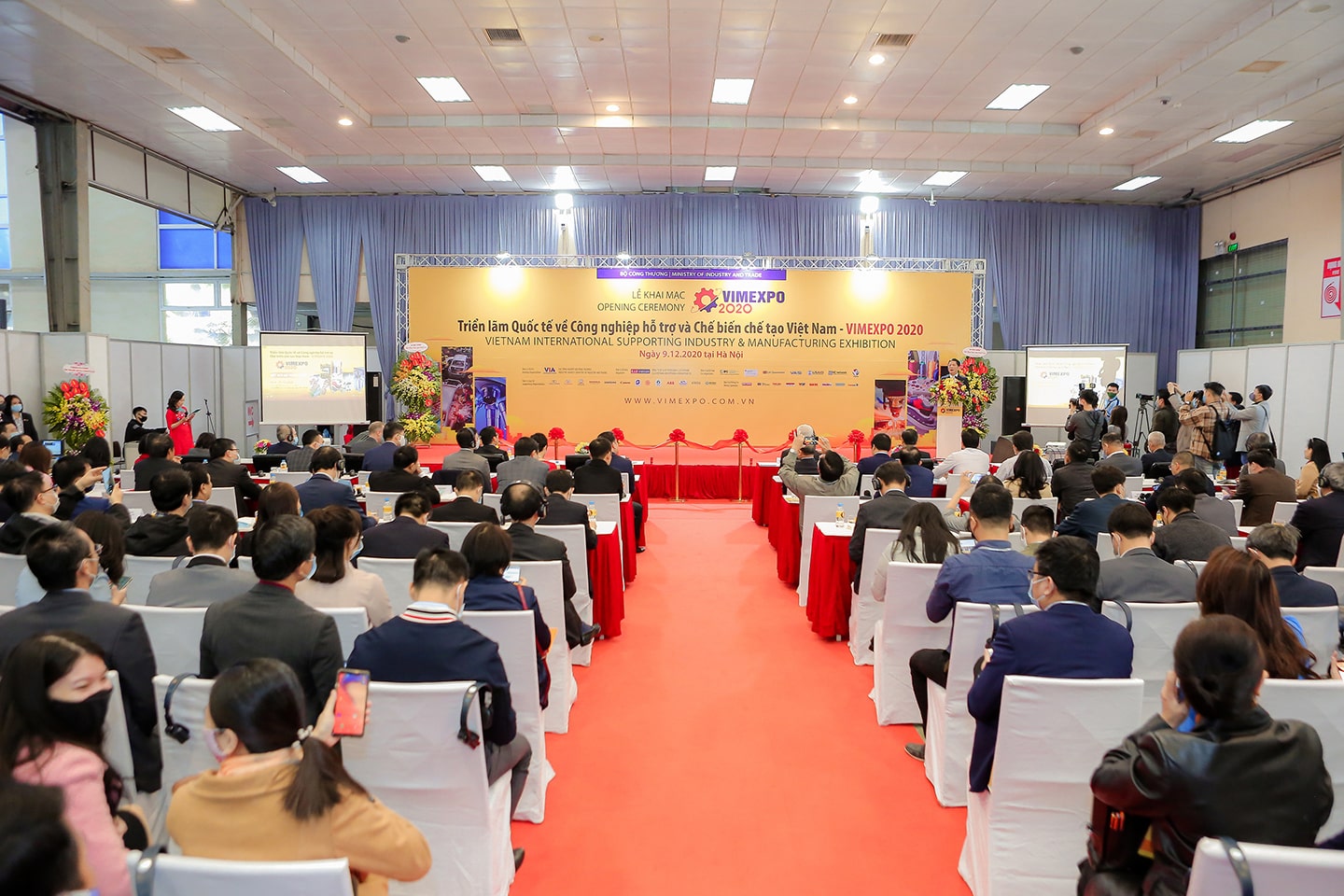 Lễ khai mạc Triển lãm quốc tế lần thứ 1 về công nghiệp hỗ trợ và chế biến chế tạo Việt Nam – VIMEXPO 2020